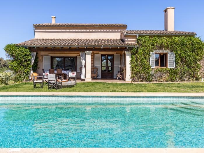 Mallorca Countryside Finca with Pool and Nature 1