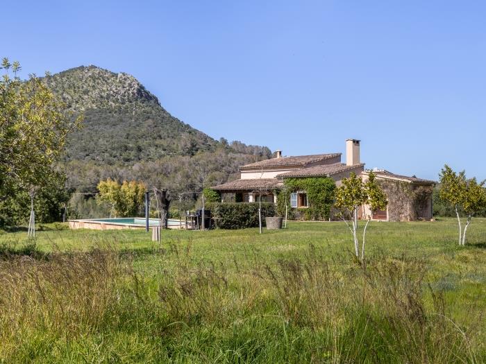 Mallorca Countryside Finca with Pool and Nature 26