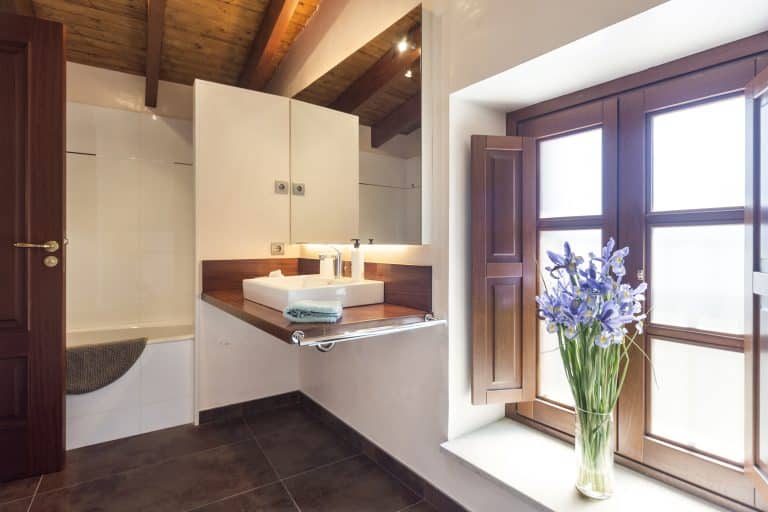 Bathrooms In Majestic Holiday Estate In Calvia
