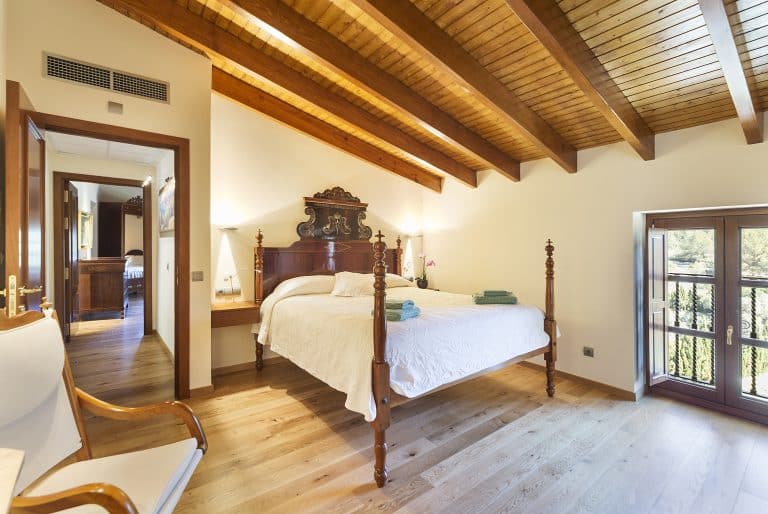 Bedrooms In Majestic Holiday Estate In Calvia
