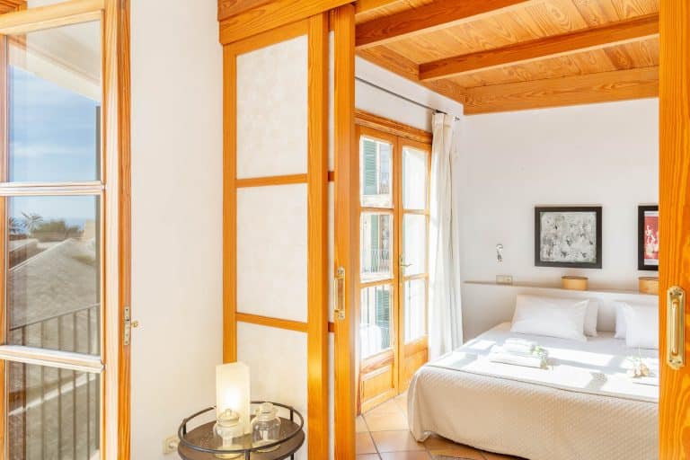 Bedrooms In Townhouse In Palma 300 M From The Beach