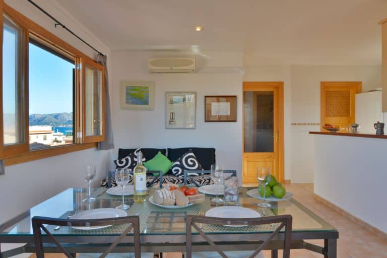 Kitchen In Seaside Family Apartment 200 Mts From The Beach