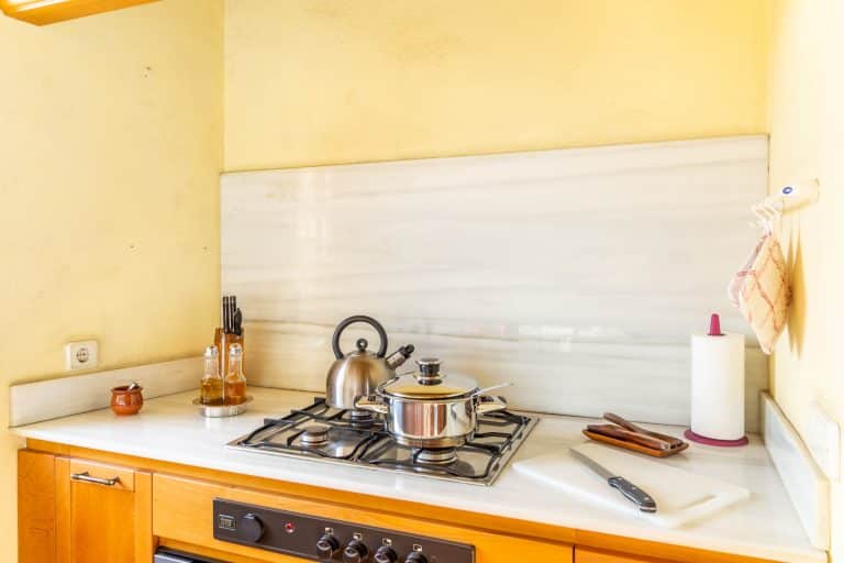 Kitchen In Townhouse In Palma 300 M From The Beach