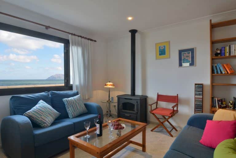 Livingroom In Cosy Front Line Beach Apartment In Mallorca