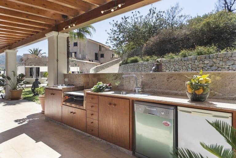 Outdoor Dining In Majestic Holiday Estate In Calvia