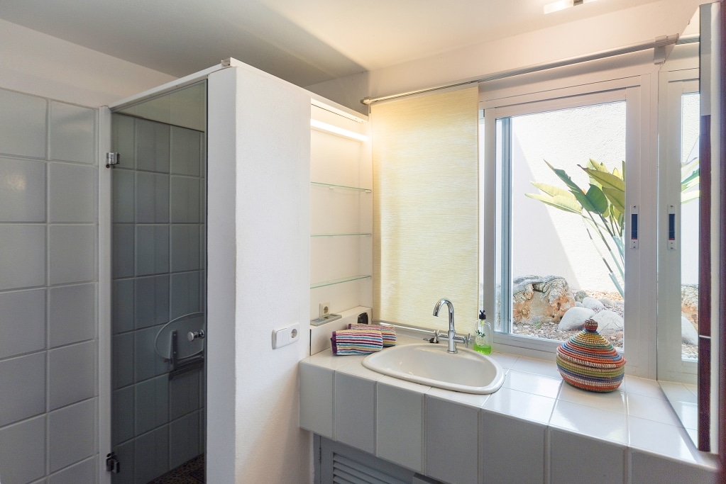Frontline Villa In Capdepera Bathrooms